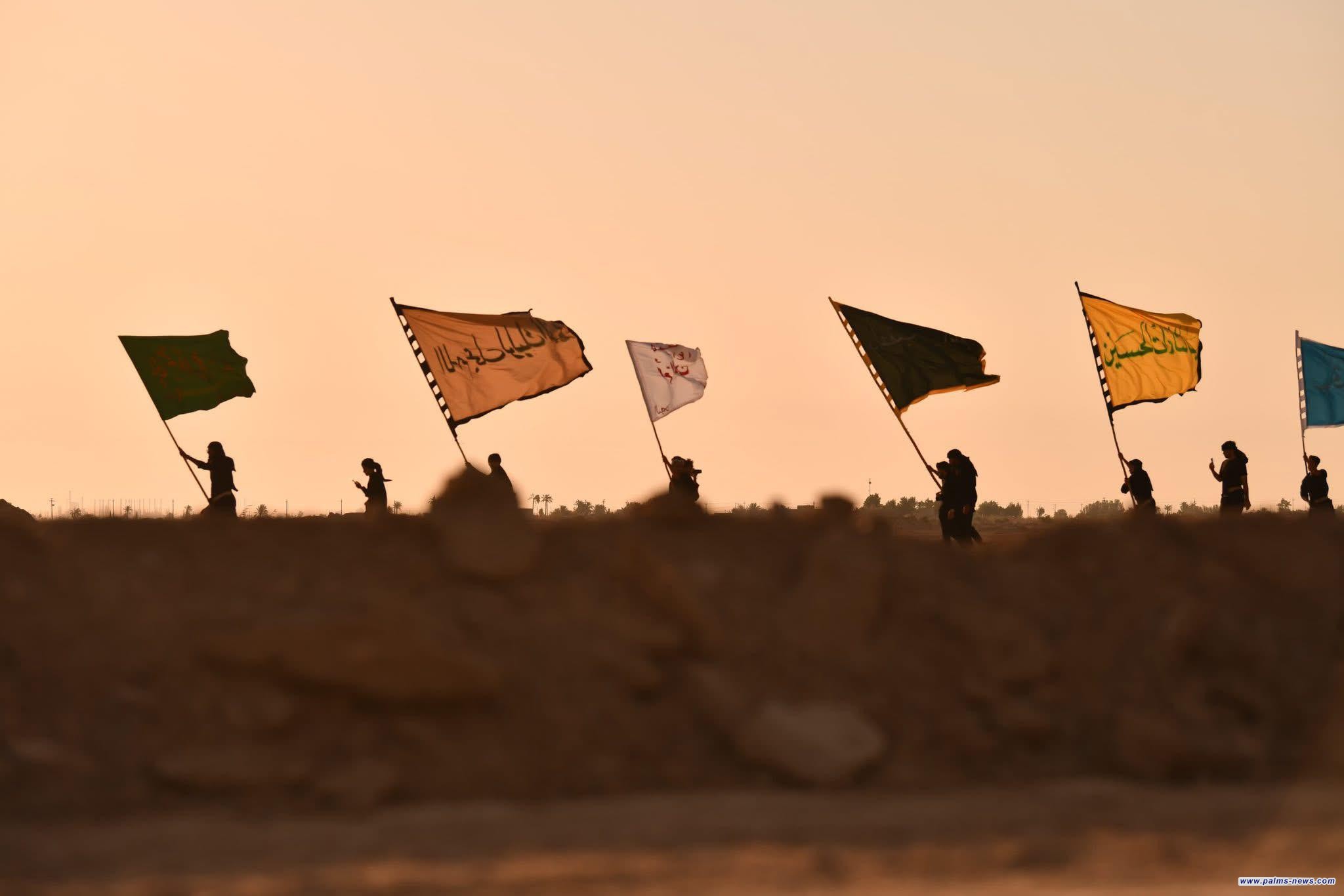 بالصور : رغم الحرارة العالية،زوار الأربعين يواصلون المسير صوب كربلاء المقدسة.